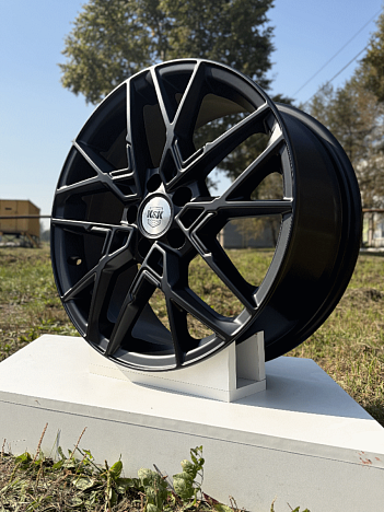 Вудроф (КС1044) 7.000xR18 5x108 DIA54.1 ET38 Мэт Вудроф (КС1044) 7.000xR18 5x108 DIA54.1 ET38 Мэт