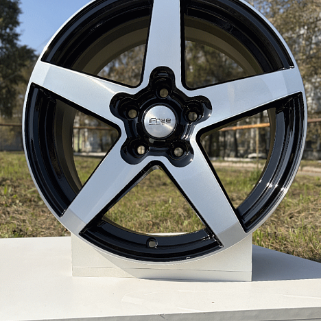 Токен (КС1127) 6.500xR17 5x114.3 DIA67.1 ET33 Блэк Джек Токен (КС1127) 6.500xR17 5x114.3 DIA67.1 ET33 Блэк Джек